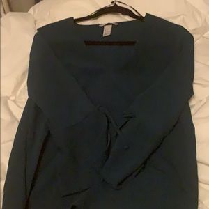 Teal/green bell sleeve blouse